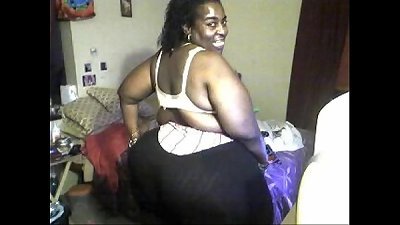 Miss devours Willy
