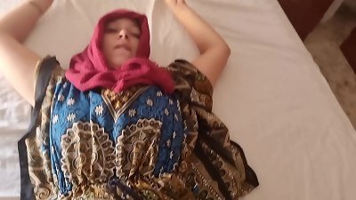 Hijab penetrate for 1 withe guy